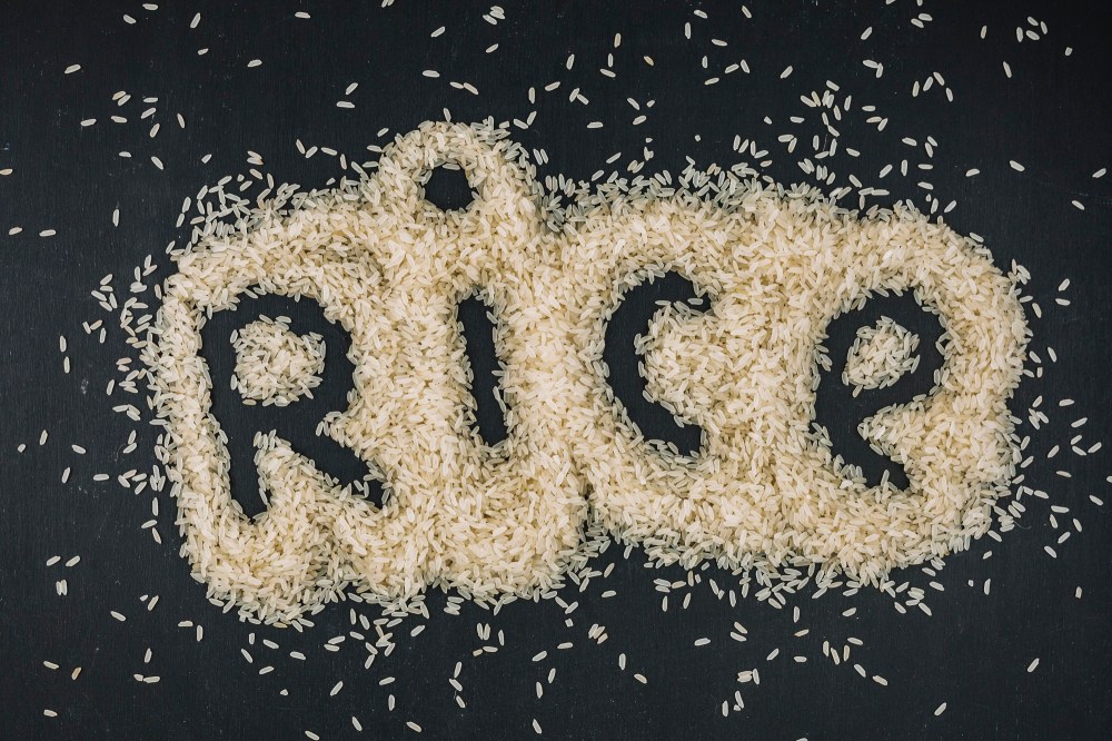 Rice writing in heap of grains