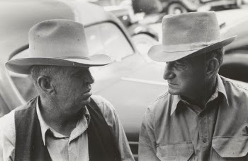 1939.
Farmers talking.
Photographer Lee Russell