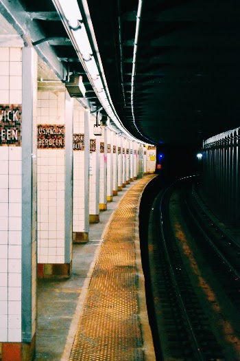 2 27 19 | 13:52 // metro.