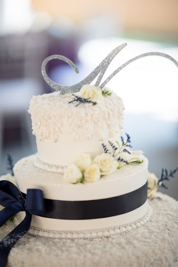 2-tier Cake 