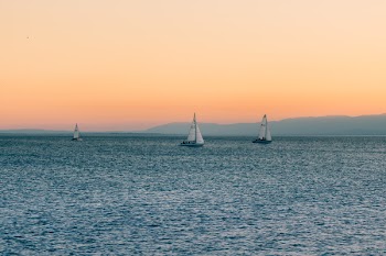 3 Sailboats on Water during Daytime