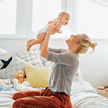 30 Little Ways to Bond With Baby | Parents