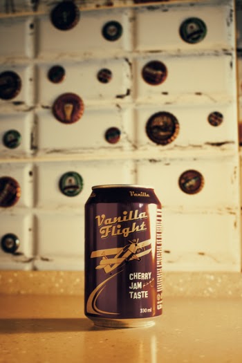 330ml Vanilla Flight Cherry Jam Taste Can on Brown Wooden Surface