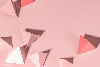 3D pink pyramid paper craft on a pink background | Free  photo - 2339347