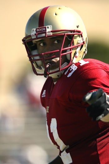 49ers Football Player Roos at Daytime Looking Surprised