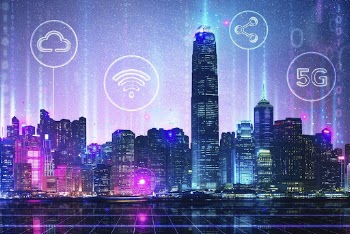 5G smart city, network technology | Free Photo - rawpixel