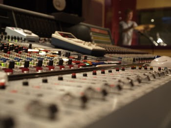 _9104437.JPG