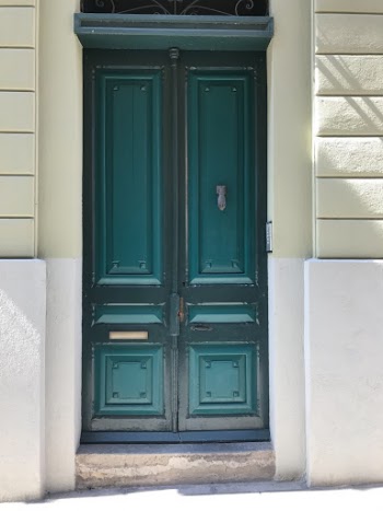 A door in Olot