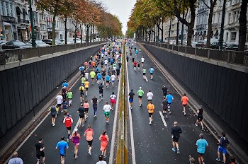 A large group of people | Free Photo - rawpixel