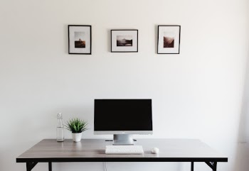 
A Minimalist Workspace · Free Stock Photo