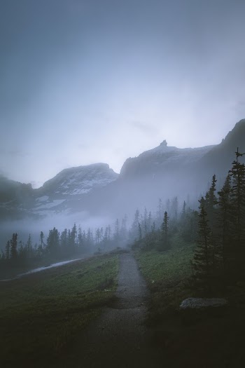 A moody morning in Montana. Follow me on Instagram - @petenathanson for more shots like this.