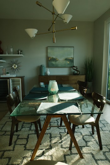A photograph of a dining room