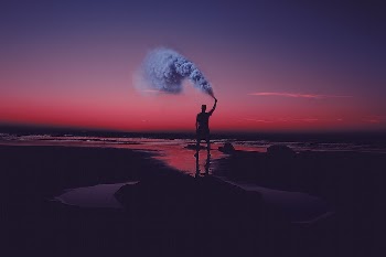 A silhouette of a man | Free Photo - rawpixel