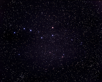 A very wide-field view of the constellations of Ursa Major and ...