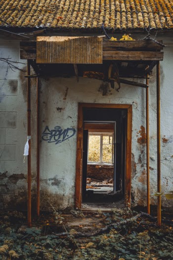 Abandoned Building
