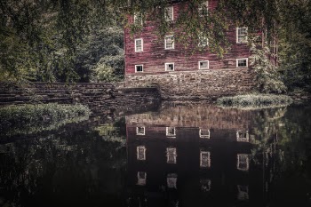Abandoned Farmhouse Free Photo 