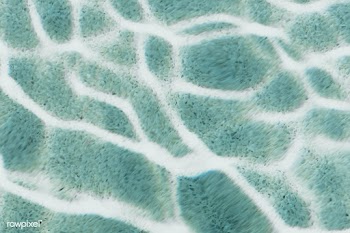 Abstract water ripple pattern in a swimming pool with a sun reflection | Free  photo - 2267740