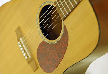ACOUSTIC_GUITAR_p.jpg