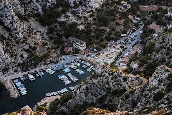 aerial photography of boat on body of water