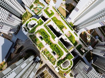 aerial photography of buildings
