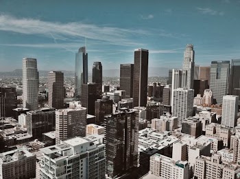 aerial photography of high rise building at daytime