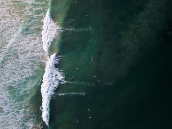 aerial photography of ocean wave