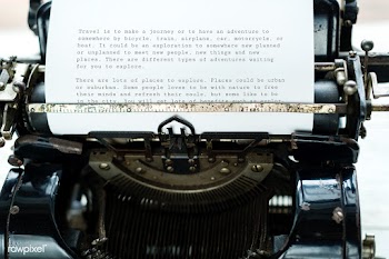Aerial view of retro typewriter | Free stock psd mockup - 385070