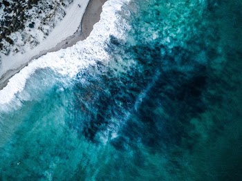aerial view of sea cliff duting daytime