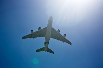 Aeroplane in the sky | Free Photo - rawpixel