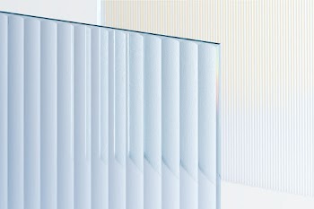 Aesthetic background with patterned glass… | Free stock photo | High Resolution image