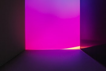 Aesthetic background with pink neon | Free Photo - rawpixel