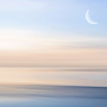 Aesthetic landscaped background, moon design | Free Photo - rawpixel