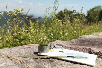 Aesthetic outdoor painting class. Free | Free Photo - rawpixel