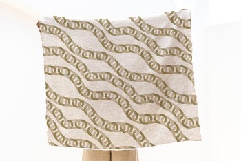 Aesthetic scarf accessory, chain pattern | Free Photo - rawpixel