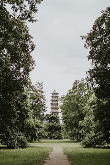 Aesthetic tower retro film grain, | Free Photo - rawpixel