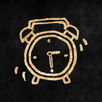 Alarm clock sticker, gold aesthetic | Free Vector Illustration - rawpixel