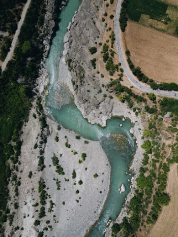 Albania Blue river.



https://www.antoinesimilon.com
