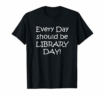 Amazon.com: Every day should be library day!: Clothing