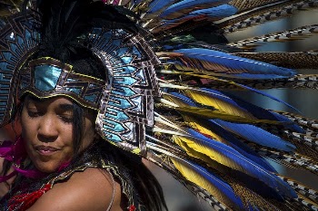 An Aztec heritage dancer wears | Free Photo - rawpixel