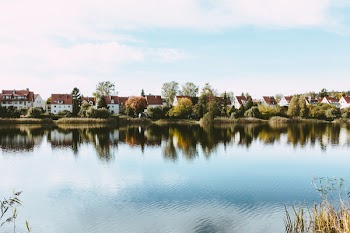 Apartment complex by the lake