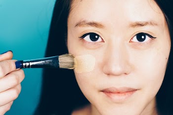 Applying Makeup Foundation