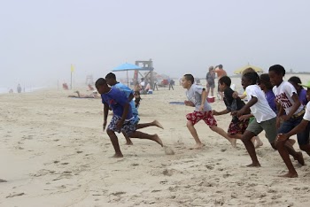 Assateauge Adventure Academy 2013The start | Free Photo - rawpixel