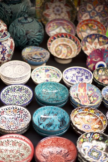 Assorted-color Ceramic Ware