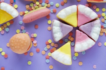 Assorted-color Macrons