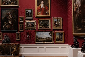 Assorted-print Painting Lot