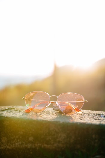 Aviator Style Sunglasses