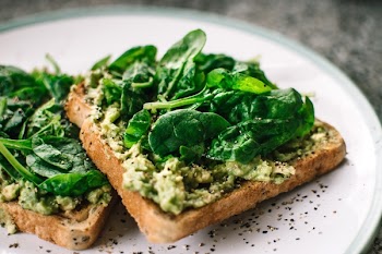          Avocado & Basil on Toast Free Photo     