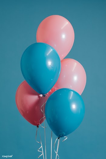 Baby pink and blue balloons | Free stock psd mockup - 559970