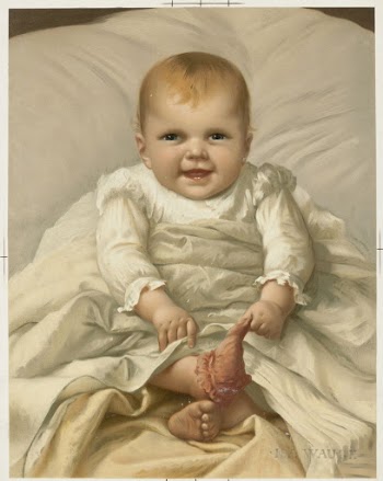 Baby seated | Free Photo - rawpixel