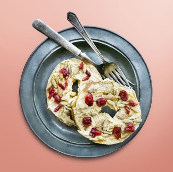 Bagel with healthy toppings on a plate, | Free PSD - rawpixel